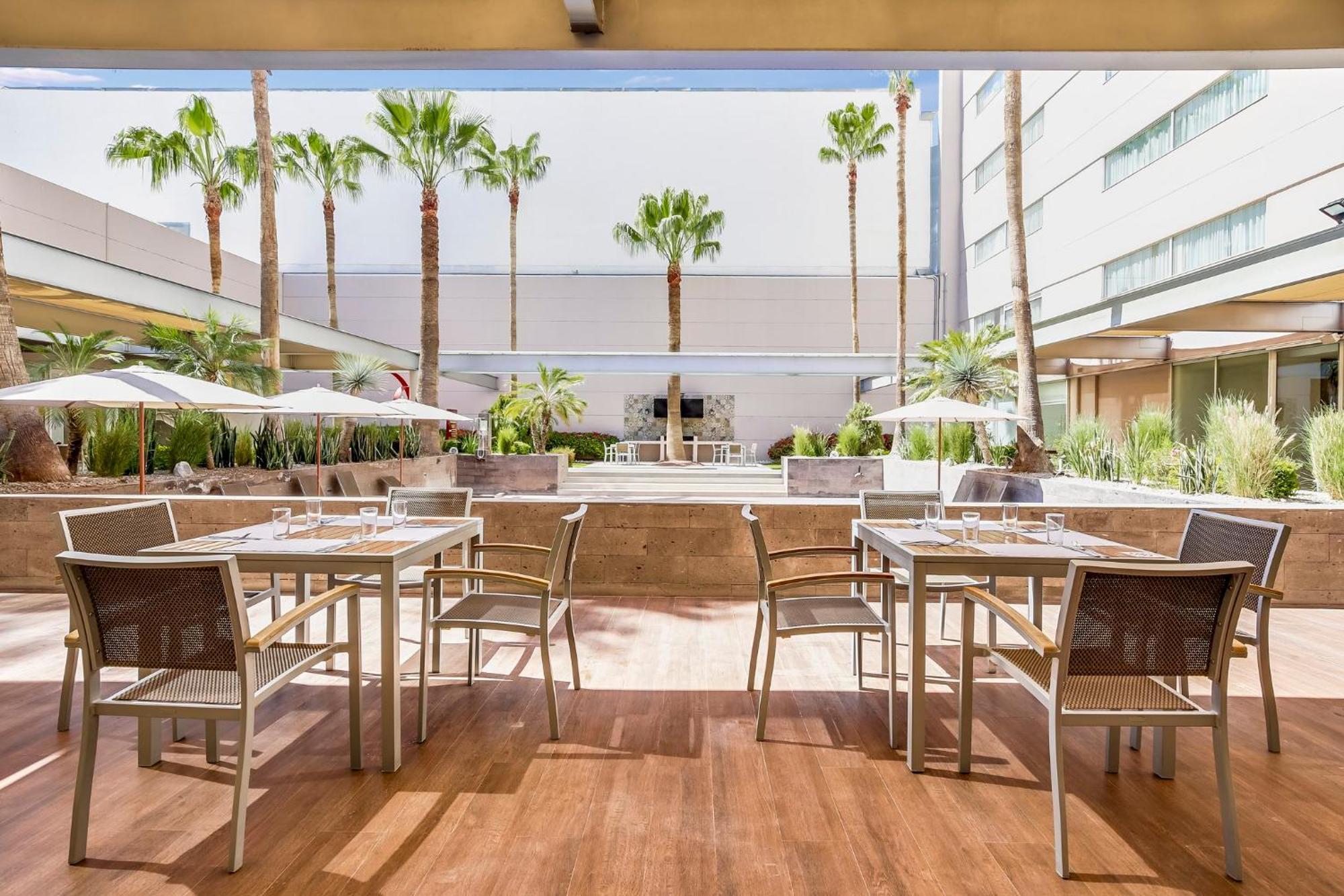 Fiesta Inn Torreon Galerias Dış mekan fotoğraf