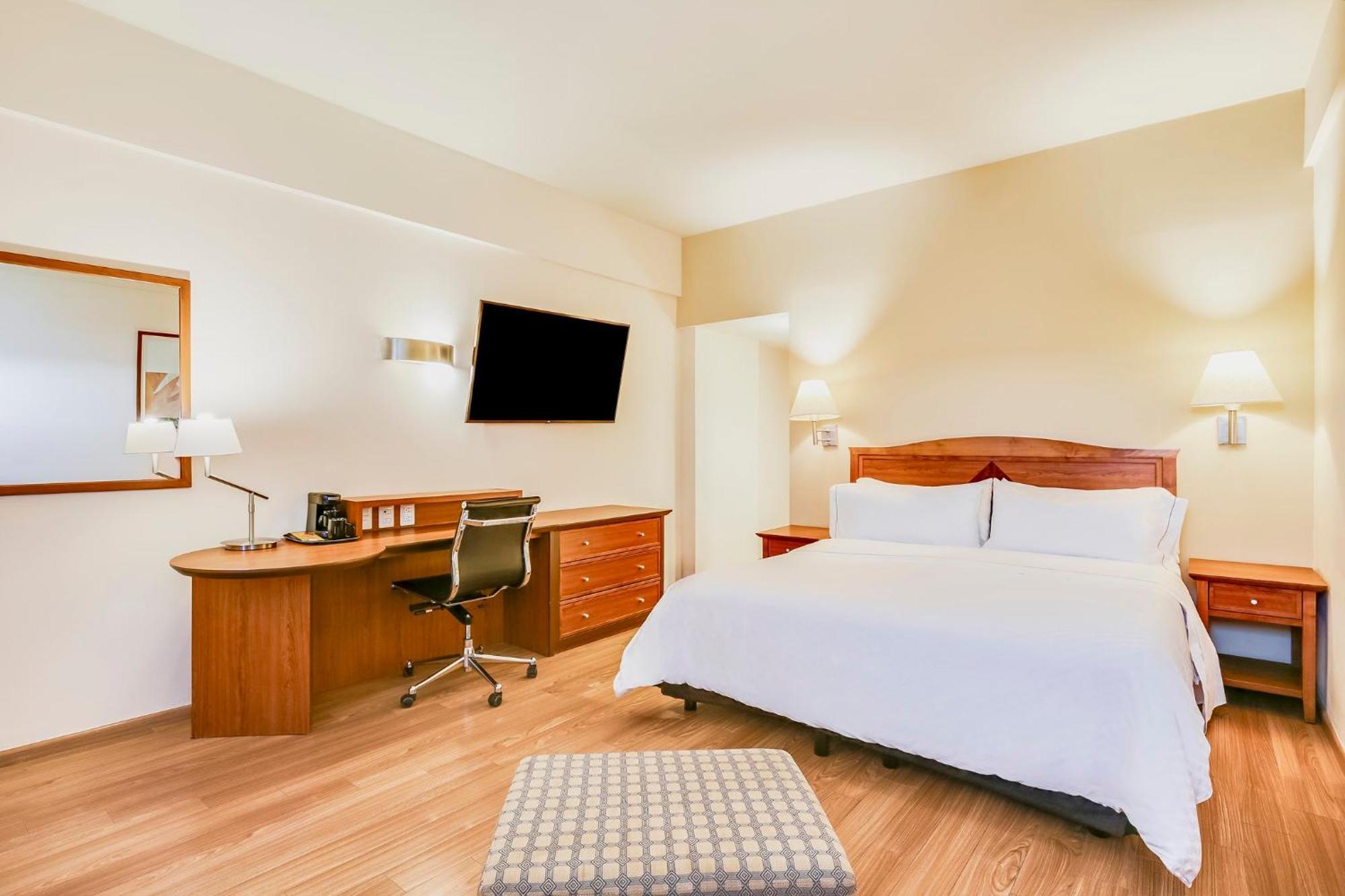 Fiesta Inn Torreon Galerias Dış mekan fotoğraf
